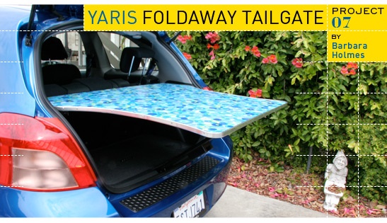 Fold away Tailgate table.