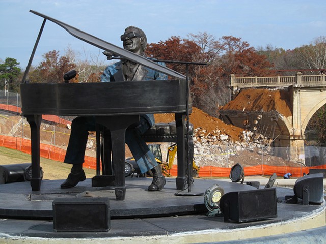 America the Beautiful.  This statue of Ray Charles (designed by sculptor Andy Davis) is frequently photographed.  Piped in music plays Charles' music in the park.  As I walked past, his version of "America the Beautiful" was playing, and I couldn't resist