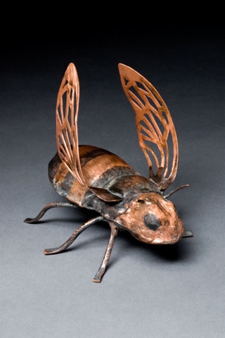 Copper honey bee