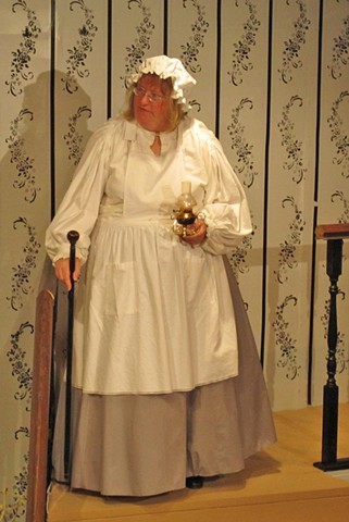 Ellen costume without apron trim