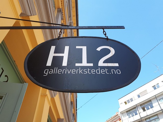 H12 sign