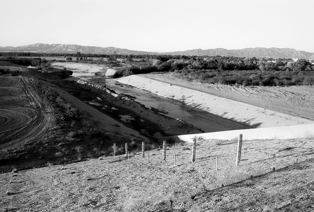 LA River, High Water Markers, Above the Sepulveda Dam, 1998