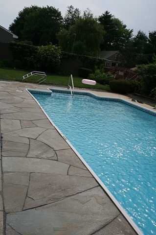 bluestone pool surround