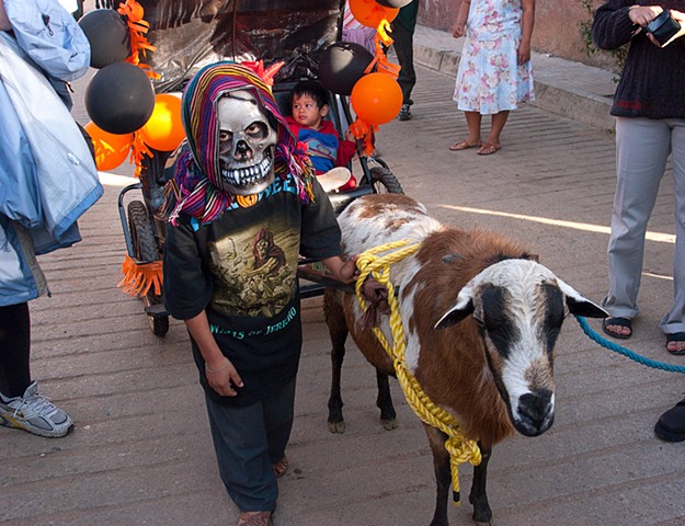 Childrens Parade with Goat 3266