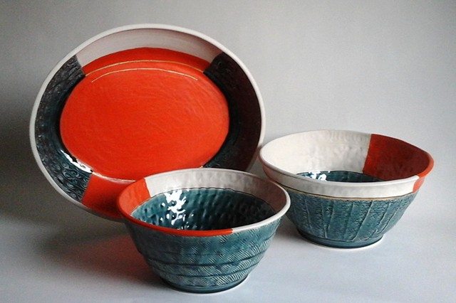 Set of 3 - Tray and 2 Bowls, Wheel-thrown