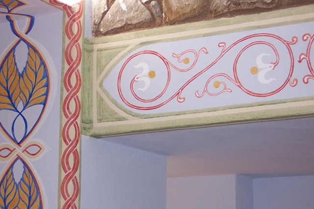 Frassinoro Castle (Castello di Frassinoro), detail of Frassinoro Golden Ash Leaves motif and Matilde's Lily motif