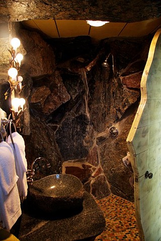 Madonna Inn Gypsy Rock Waterfall bathroom