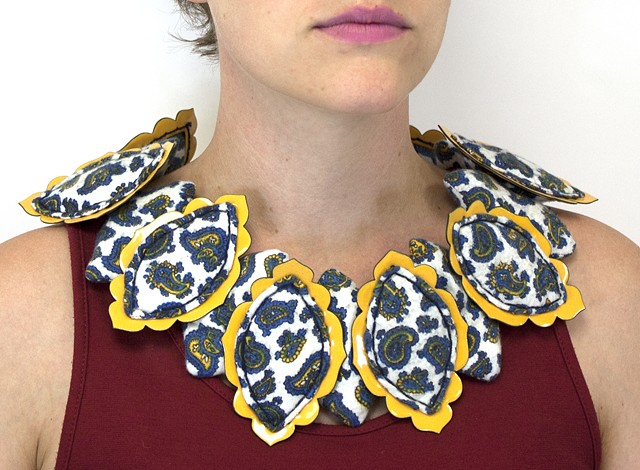 Flannel Paisley Collar