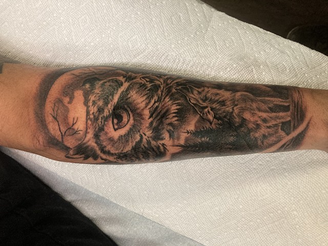 Owl and Wolf - Darius Lipinski / Animal Farm Tattoo Chicago 