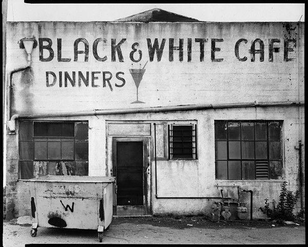 Black and White Cafe, 1985