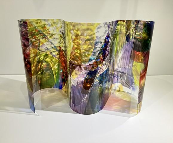 Light folding, remembering how to curve (triple fold))