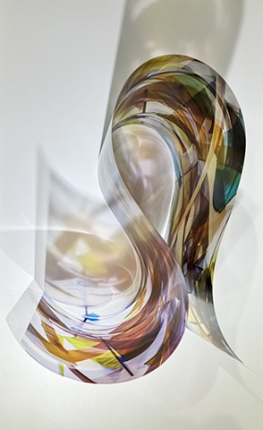 Light folding, remembering how to curve (ellipse)