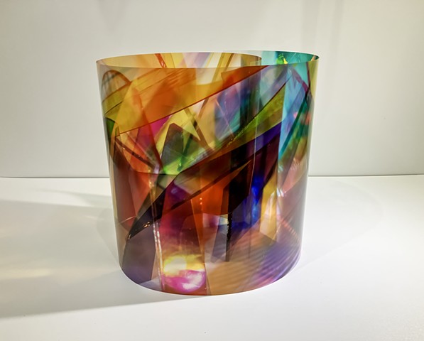 Light folding, remembering how to curve (closed spiral)