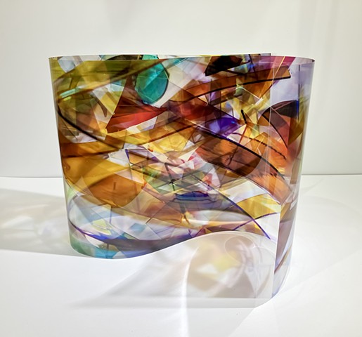 Light folding, remembering how to curve (ellipse)