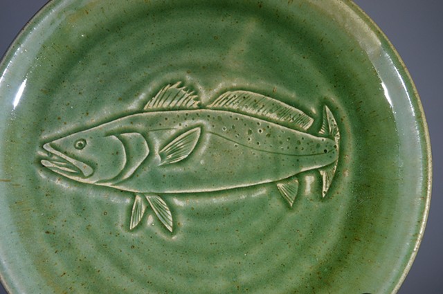 Hand Carved Speckled Trout Fish Plate (b)