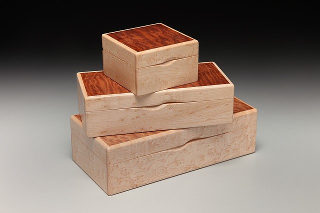 Chris Kamm Glarner Design hinged, inlaid wood decorative boxes