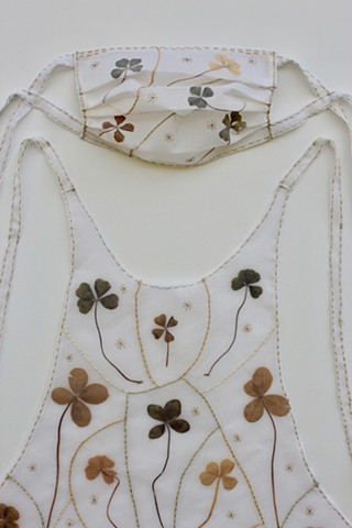 Four Leaf Clover Protector Apron and Mask-Detail
