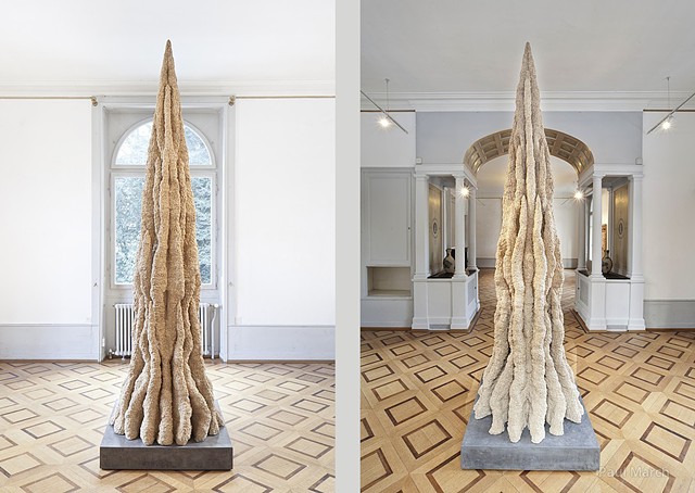 Clay sculpture by artist Paul March entitled Extended Phenotype 4  resembling a 3 meter high termites nest