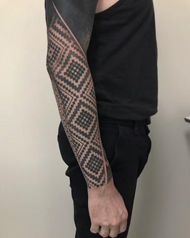 Black work patterns and geometric mandala by Alvaro Flores Tattooer from La Flor Sagrada Tattoo in Melbourne Australia