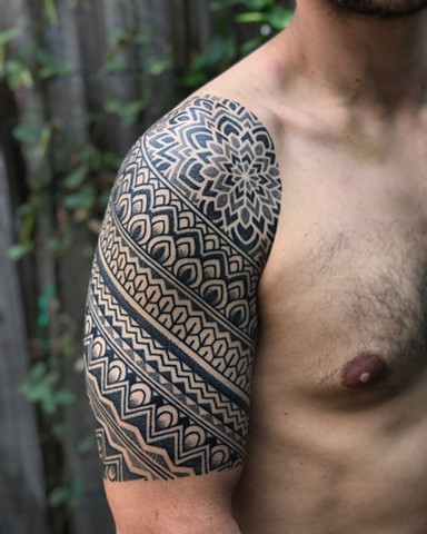 Mandala geometric pattern sleeve by Alvaro Flores Tattooer at La Flor Sagrada Tattoo Melbourne