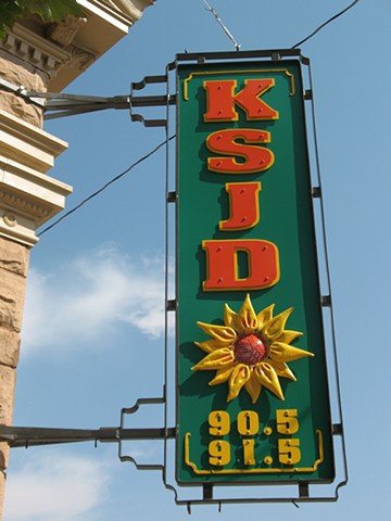 KSJD Dry land Community Radio. Cortez CO