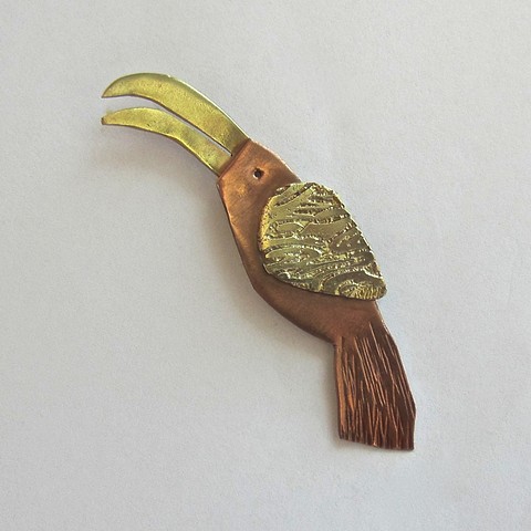 Toucan pin