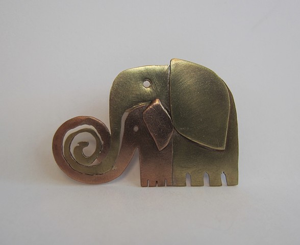 Elephants pin