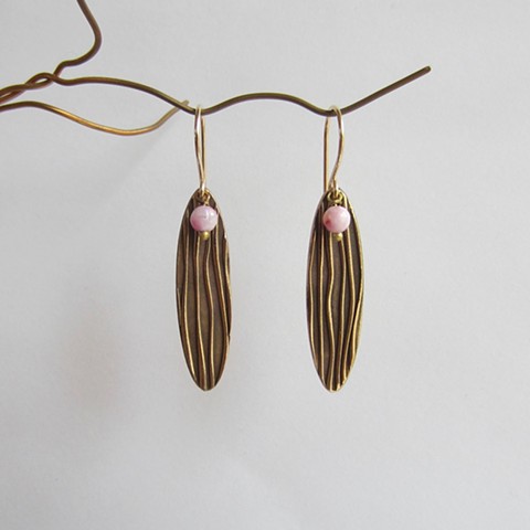 Long earrings with Pink stone
