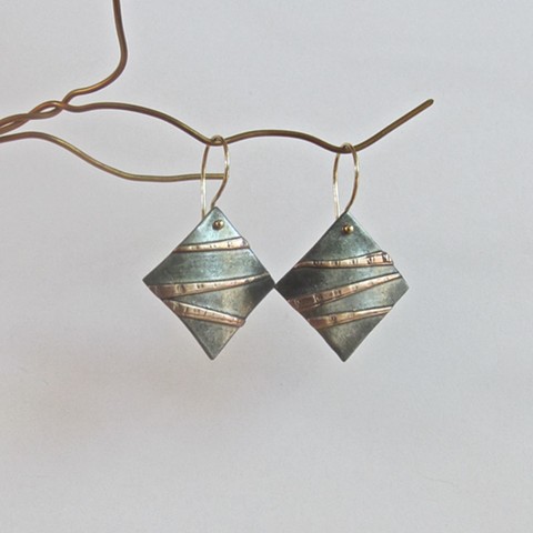 Copper Stipes Square earrings