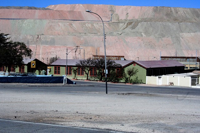 Exploración desde el Recorrido: 
Serie Minas. Chuquicamata. Chile, 2010.