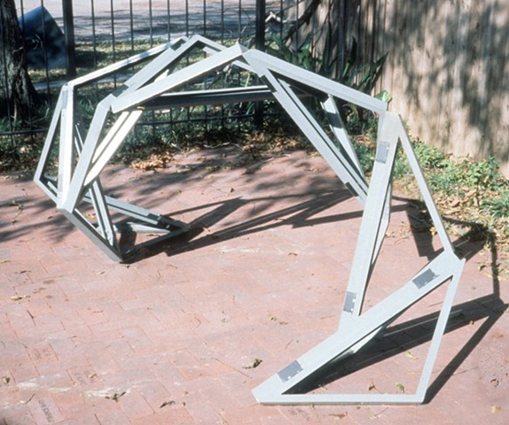 1:3 scale model of walkway arch