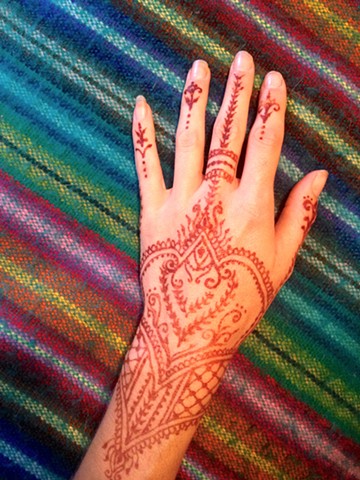 Henna Hand and Wrist design