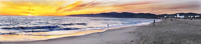 Santa Monica Ca. Sunset / Malibu Mountains