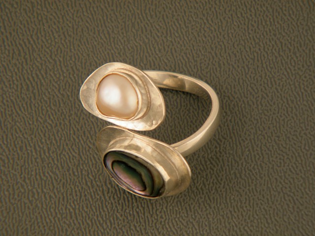 Adjustable sterling silver ring with abalone and fresh water pearl