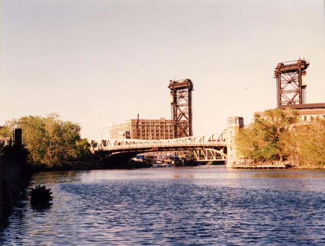 Mine in Chicago River
