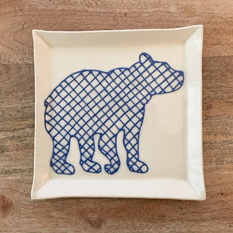 Crosshatch Bear Plate
