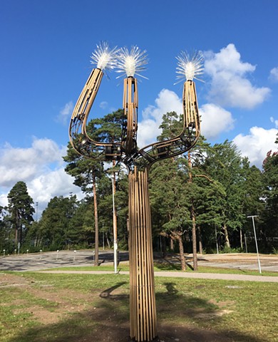 Nacka Sweden, wallstreet sculpture videokaffe joshua tree wood metal interactive speaking to tree