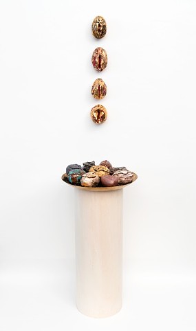 Dorothy Black - "Vulva Pods"
www.dorothyblack.com