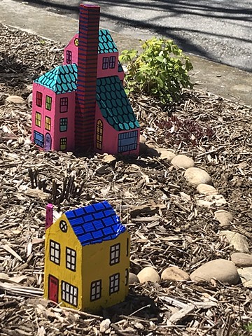 Yellow Cottage and Pink Palace, Installation at the corner of Powder House Terrace and Kidder St. Somerville, MA.