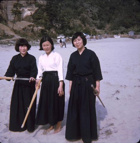 Japan 1970. Carol Procter photographs. 