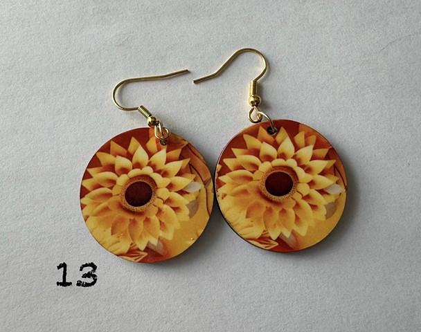 Paper Sunflower Round Earrings