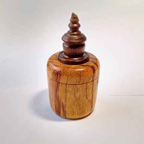 Small Lidded Ring Box with Finial