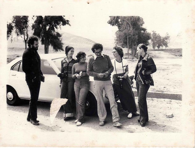 Fernando with students, c. 1975/76