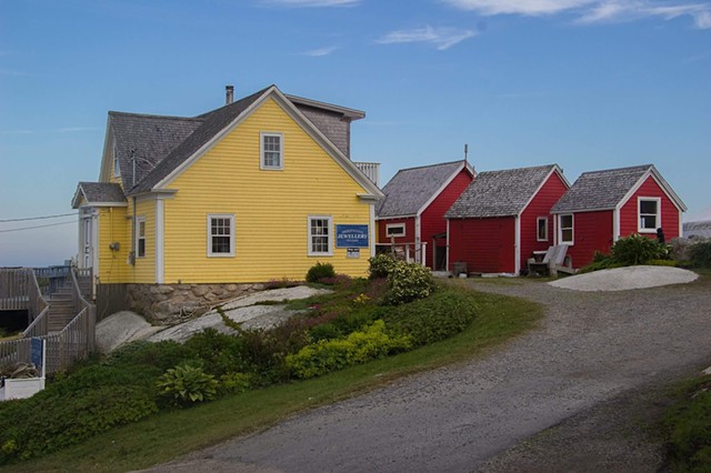Colourful seaside homes at Peggy's Cove