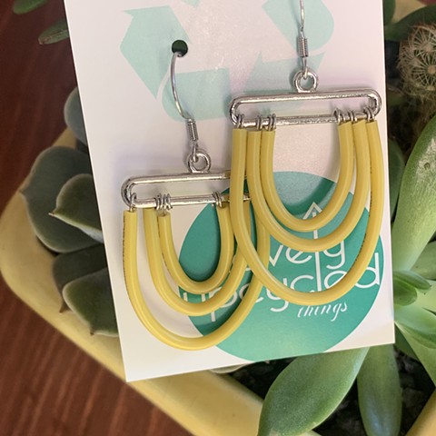 Draped Electrical Wire Earrings-Yellow