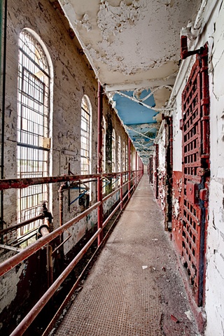 urban decay photography urbex beautiful deconstruction prison tennessee