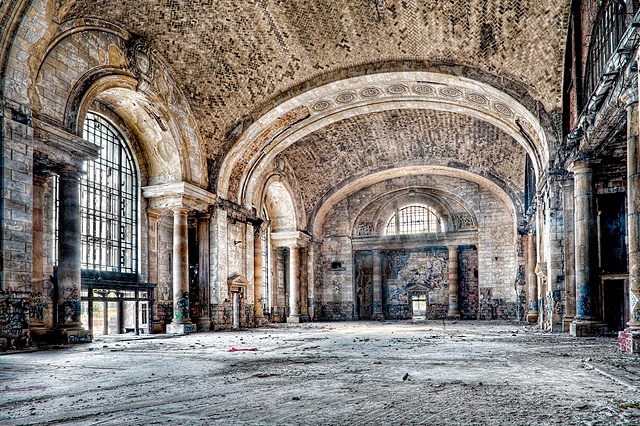 urban decay photography urbex beautiful deconstruction train station railroad detroit