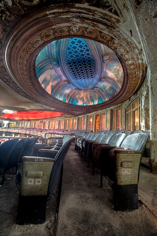 urban decay photography urbex beautiful deconstruction uptown theater chicago 