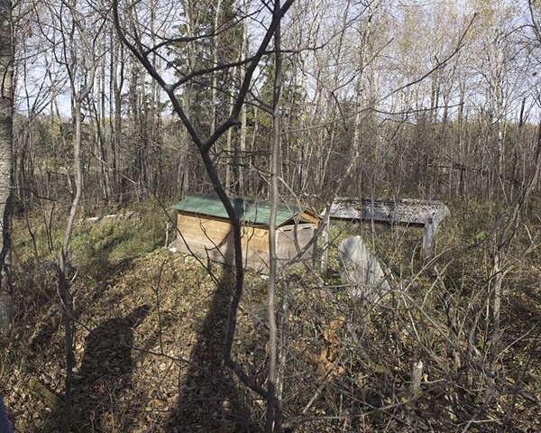 Ojibwa burial vaults