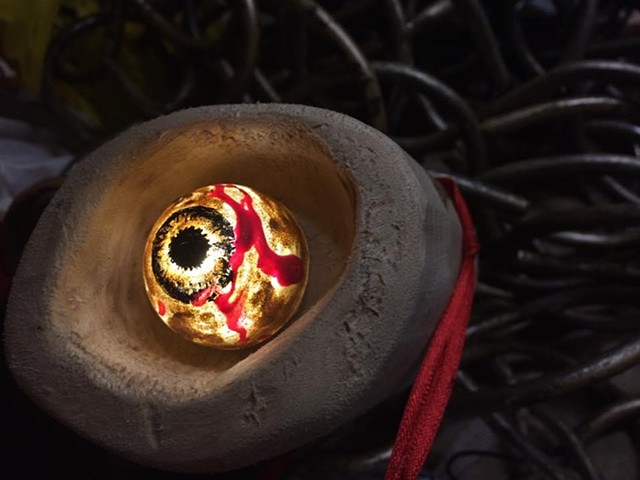 Los Sagrados Sentidos (The Sacred Senses)